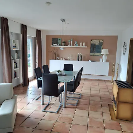 Ferienhaeuser Rhoen - Haus Natalie & Haus Helene * Hausen